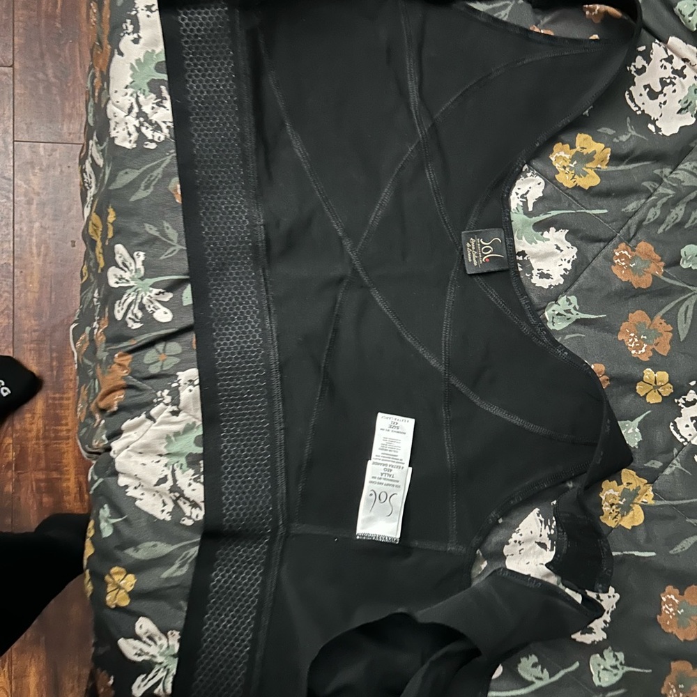 Women’s Black Shapewear Top INVISIBLE MERMAID SHAPING BRA